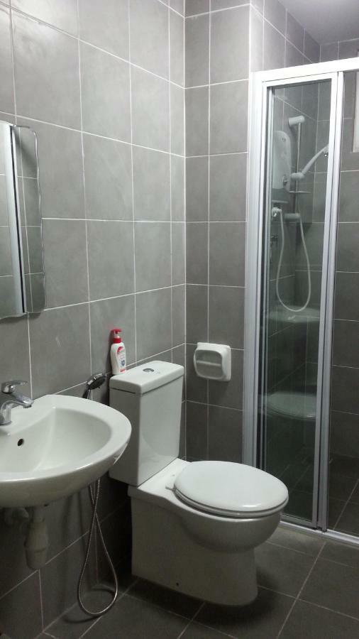 Az Homestay @ Southville City Bangi Exterior photo