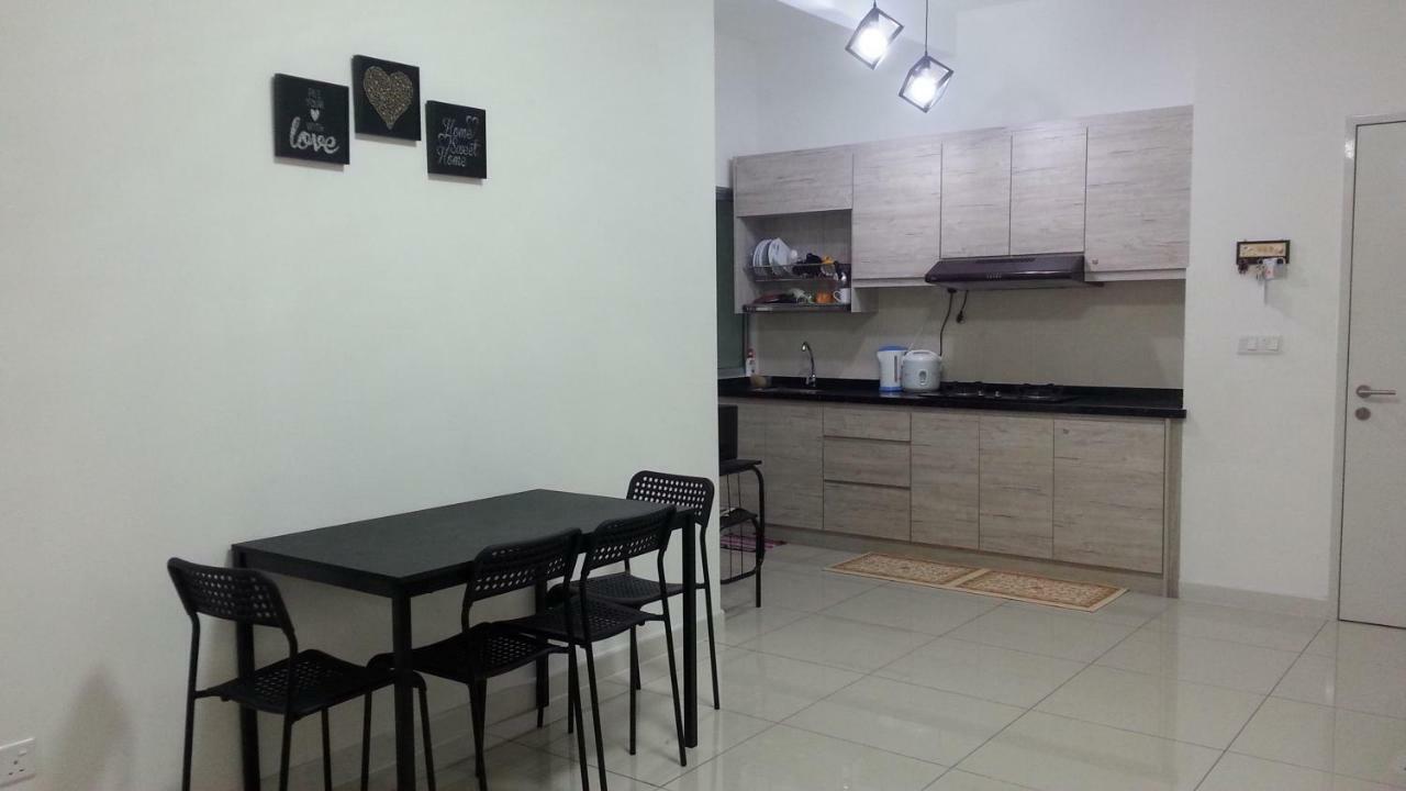 Az Homestay @ Southville City Bangi Exterior photo